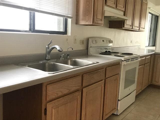 215 Chalan dokdok kitchen 1